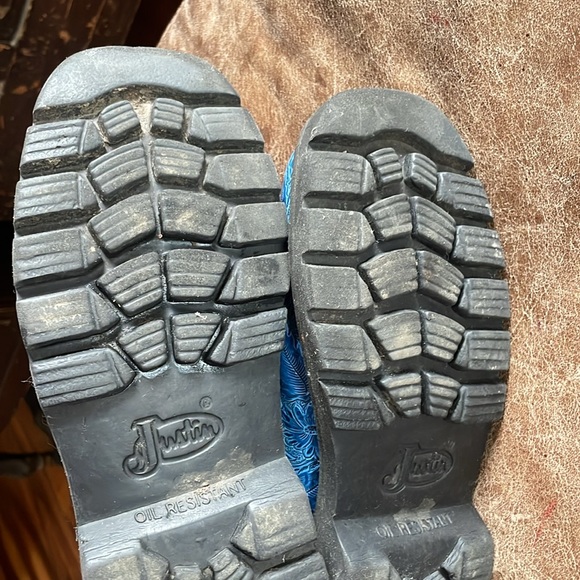 Justin Women's Blue Round Toe Cowgirl Boots. Good Condition. Size 8B. - Picture 14 of 16